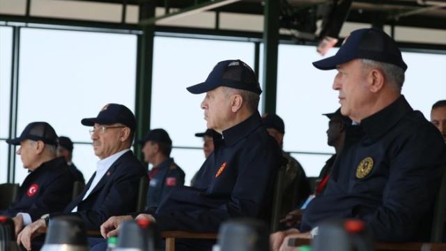 Son Dakika! Cumhurbaşkanı Erdoğan'dan Yunanistan'a rest: Şaka yapmıyorum, adaları silahlandırmaktan vazgeçin
