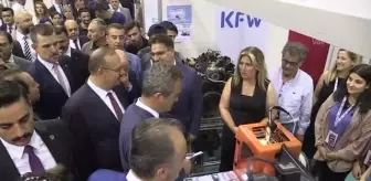 Milli Eğitim Bakanı Özer, '9. Science Expo Bursa Bilim Festivali'ni ziyaret etti