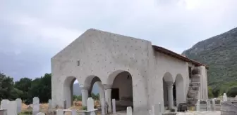 Datça'daki 2 asırlık tarihi caminin restorasyonuna tepki