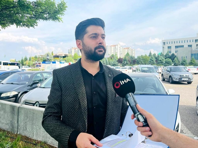 Bu sefer emlakçılar hortladı! Dağıttıkları broşürde ev sahiplerine yönelttikleri sorular çileden çıkardı Bu sefer emlakçılar hortladı! Dağıttıkları broşürde ev sahiplerine yönelttikleri sorular çileden çıkardı