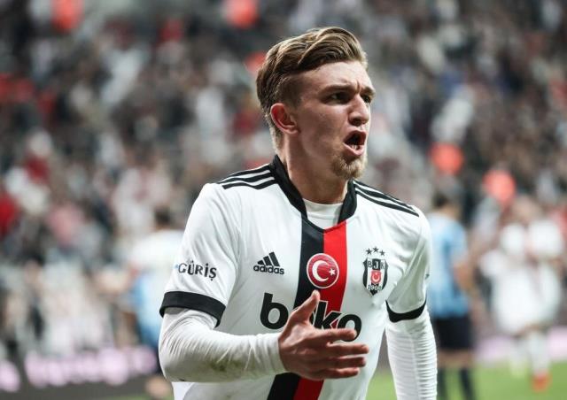 Rıdvan Yılmaz, Eintracht Frankfurt'ta! İşte Beşiktaş'ın kasasına girecek para Rıdvan Yılmaz, Eintracht Frankfurt'ta! İşte Beşiktaş'ın kasasına girecek para
