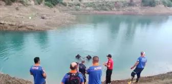 Adana'da serinlemek için göle giren genç boğuldu