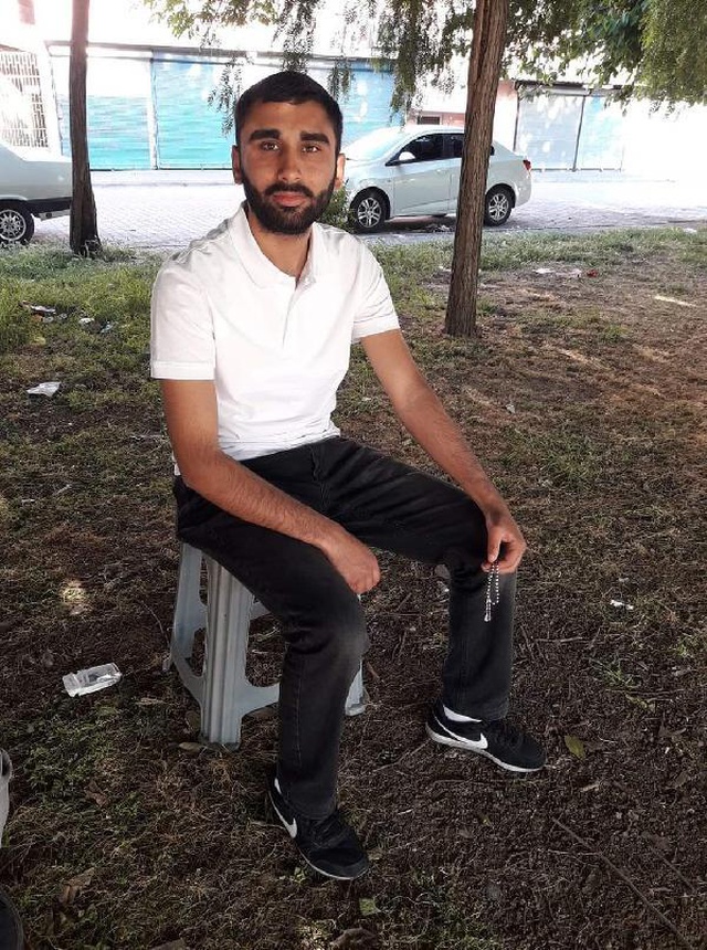 Oğulları, gözlerinin önünde kafasından vurularak öldürülen aileden organ bağışı kararı Oğulları, gözlerinin önünde kafasından vurularak öldürülen aileden organ bağışı kararı