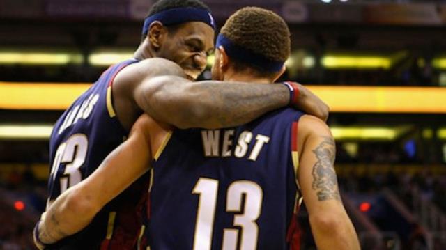 Nereden nereye! Lebron James'in eski takım arkadaşının dilencilik yaparken görüntülendiği öne sürüldü Nereden nereye! Lebron James'in eski takım arkadaşının dilencilik yaparken görüntülendiği öne sürüldü
