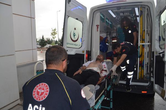 Eski kocasını bıçaklayan kadın, tartışmanın neden çıktığını anlattı: Evleniyorum diye çocukların velayetini istedi Eski kocasını bıçaklayan kadın, tartışmanın neden çıktığını anlattı: Evleniyorum diye çocukların velayetini istedi