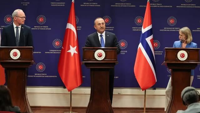 Son Dakika: Türkiye, İsveç ve Finlandiya'ya NATO üyeliği için tek yol gösterdi: Top sizde Son Dakika: Türkiye, İsveç ve Finlandiya'ya NATO üyeliği için tek yol gösterdi: Top sizde