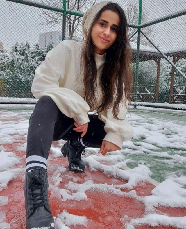 Ataşehir'de son surat gelen otomobilin çarptığı 22 yaşındaki Damla Nur Şeker yaşamını yitirdi