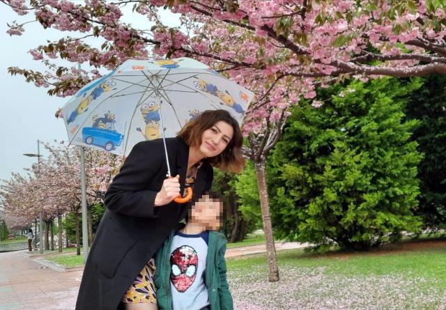 Nefes borusuna kuru üzüm kaçan öğretmeni meslektaşı kurtardı Nefes borusuna kuru üzüm kaçan öğretmeni meslektaşı kurtardı