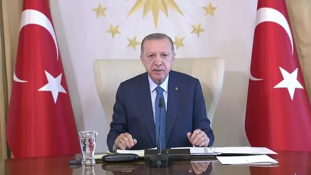 Cumhurbaşkanı Erdoğan, tüm dünyanın önünde bir kez daha ilan etti: Yerli otomobilimizi yıl sonuna kadar hizmete sunacağız