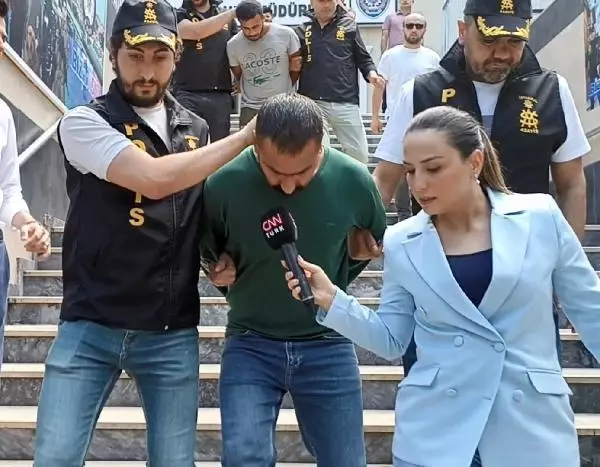 Katillerin, cinayetten saatler önce öldürmeye hazırlandıkları arkadaşlarıyla lokantaya gittikleri ortaya çıktı