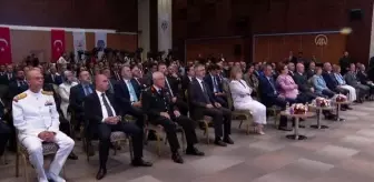 Özer: 'Hiçbir bağımlılığa feda edecek, hiçbir terör örgütüne teslim edecek tek bir gencimiz yok'