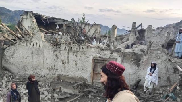 6 büyüklüğündeki depremle sarsılan Afganistan'da durum ağırlaşıyor! Hayatını kaybedenlerin sayısı 1000'e yükseldi 6 büyüklüğündeki depremle sarsılan Afganistan'da durum ağırlaşıyor! Hayatını kaybedenlerin sayısı 1000'e yükseldi