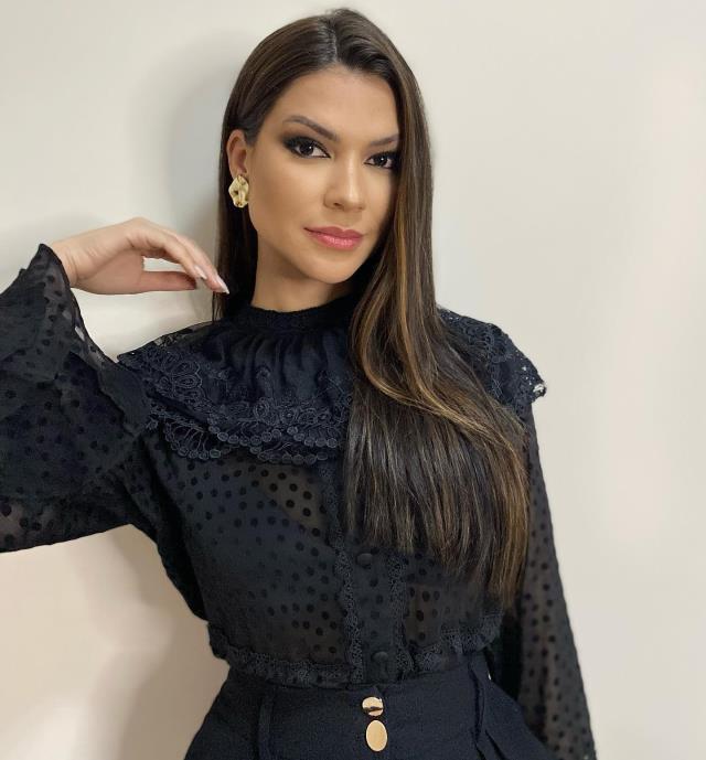 Bademcik ameliyatı olan güzellik kraliçesi hayatını kaybetti Bademcik ameliyatı olan güzellik kraliçesi hayatını kaybetti