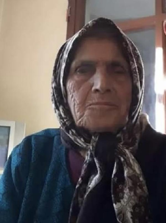 Oğlunun şehit olduğu haberini alan baba kalp krizi geçirdi, babaanne hayatını kaybetti Oğlunun şehit olduğu haberini alan baba kalp krizi geçirdi, babaanne hayatını kaybetti