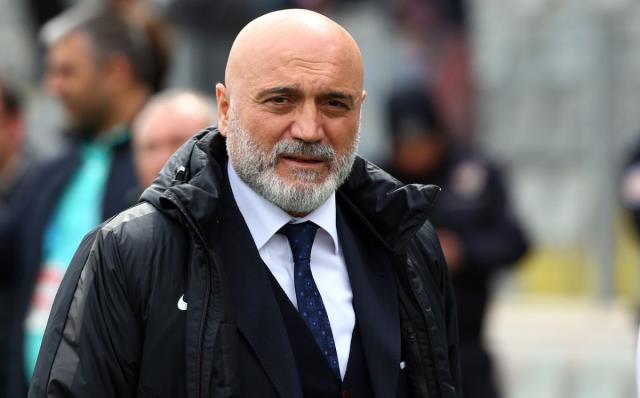 Bir zamanlar Süper Lig'in vazgeçilmezi olmuşlardı! İşte boşta olan teknik direktörler Bir zamanlar Süper Lig'in vazgeçilmezi olmuşlardı! İşte boşta olan teknik direktörler