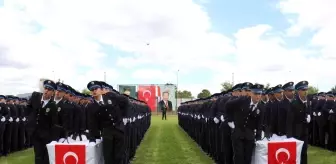 Polis Meslek Eğitim Merkezi'nde mezuniyet sevinci