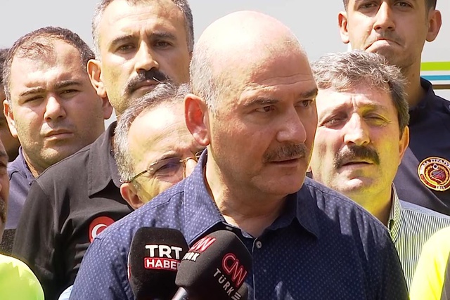 Son Dakika: Marmaris'teki orman yangınıyla ilgili gözaltına alınan şüpheli suçunu itiraf etti Son Dakika: Marmaris'teki orman yangınıyla ilgili gözaltına alınan şüpheli suçunu itiraf etti