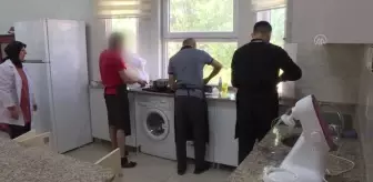 Alkol ve madde bağımlısı iki baba tedaviyle yaşamlarında 'temiz' bir sayfa açtı (2)