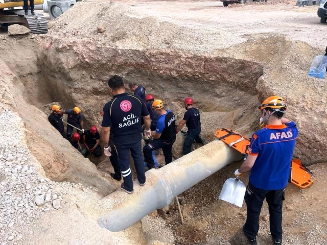 Kanalizasyon çalışmaları sırasında gerçekleşen toprak kayması sonucu 1 işçi hayatını kaybetti