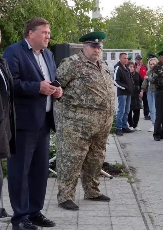 Güvendiği isimler bir bir öldürüldü! Zorda kalan Putin, 128 kiloluk emekli generali Ukrayna'ya gönderiyor
