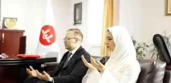 Sevdiği kadın ile evlenebilmek için Müslüman oldu