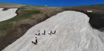 Batıda deniz, Muş'ta kayak keyfi