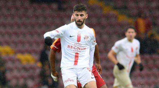 Süper Lig devlerinin yapamadığını Acun Ilıcalı yapıyor! Doğukan Sinik adım adım Hull City'e Süper Lig devlerinin yapamadığını Acun Ilıcalı yapıyor! Doğukan Sinik adım adım Hull City'e