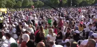Kağıthane'de toplu sünnet şöleni: Bin 100 çocuk sünnet ettirildi