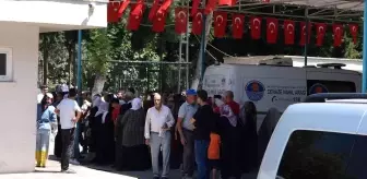 Mersin'de cinnet kurbanları toprağa verildi