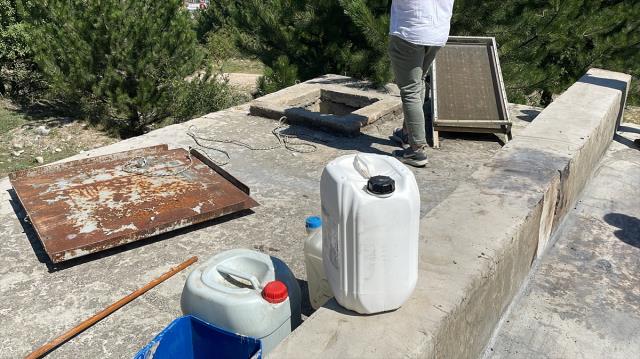 Son Dakika: Bolu'da içme suyundan etkilenenlerin sayısı artıyor! Hastaların 53'ü çocuk, 14 kişi ise yoğun bakımda Son Dakika: Bolu'da içme suyundan etkilenenlerin sayısı artıyor! Hastaların 53'ü çocuk, 14 kişi ise yoğun bakımda