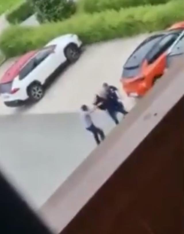 İtalyan ekibi Torino'nun teknik direktörü ile sportif direktörü birbirine girdi