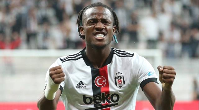 Eleştiri yağmuruna tutulan Michy Batshuayi, Süper Lig'e geri dönüyor Eleştiri yağmuruna tutulan Michy Batshuayi, Süper Lig'e geri dönüyor