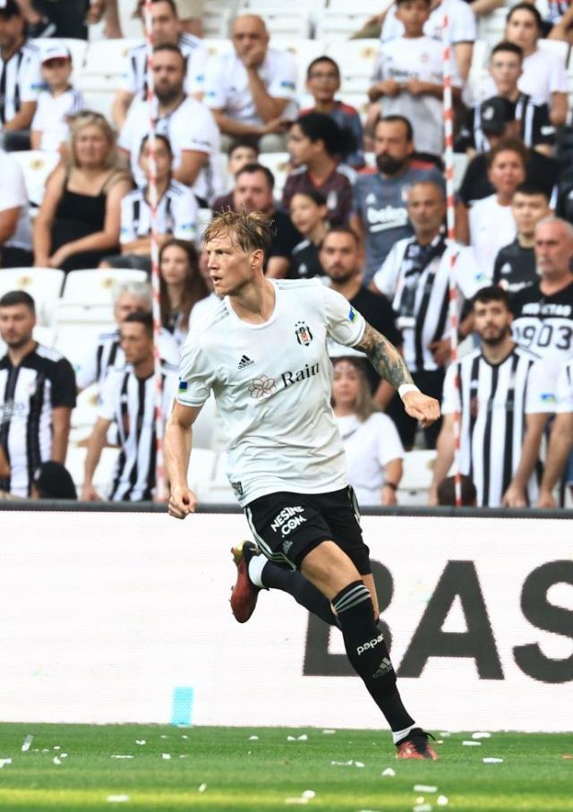 Beşiktaş, Vodafone Park'ta oynanan hazırlık maçında Sampdoria ile 1-1 berabere kaldı