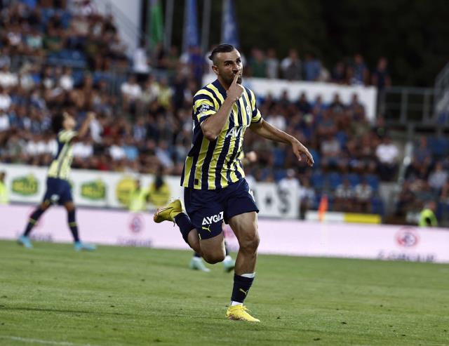 Fenerbahçe, Slovacko'yu rahat eledi! Avrupa Ligi play-off turunda rakip Austria Wien Fenerbahçe, Slovacko'yu rahat eledi! Avrupa Ligi play-off turunda rakip Austria Wien