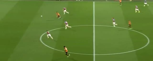 Gol kralı mı olacaksın Ozan! Metrelerce topu sürüp öyle bir şut çekti ki kaleci neye uğradığını şaşırdı Gol kralı mı olacaksın Ozan! Metrelerce topu sürüp öyle bir şut çekti ki kaleci neye uğradığını şaşırdı