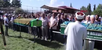 Muğla'da 'hatalı sollama' kazası; eski belediye başkanları dahil 5 ölü, 2 yaralı (2)