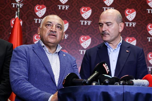 TFF binasına yapılan saldırıyla ilgili 2 şüpheli gözaltına alındı TFF binasına yapılan saldırıyla ilgili 2 şüpheli gözaltına alındı
