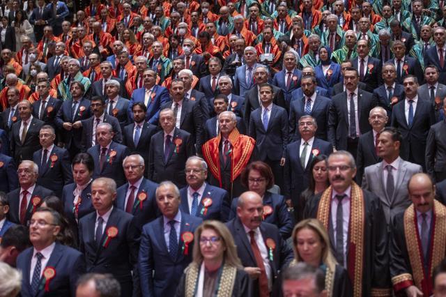 Yargıtay Başkanı'ndan dikkat çeken FETÖ sözler: Türk yargısını karalama faaliyetleri yoğunluk kazandı Yargıtay Başkanı'ndan dikkat çeken FETÖ sözler: Türk yargısını karalama faaliyetleri yoğunluk kazandı