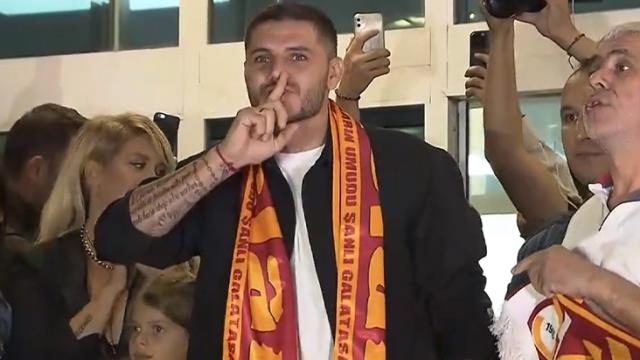 Tarihi gece! Galatasaray, 1.5 saat içerisinde 4 yıldız futbolcuyu renklerine bağladı