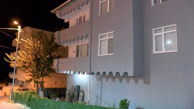 Beylikdüzü'nde 2 yaşındaki çocuğun ölümünde korkunç iddia Beylikdüzü'nde 2 yaşındaki çocuğun ölümünde korkunç iddia