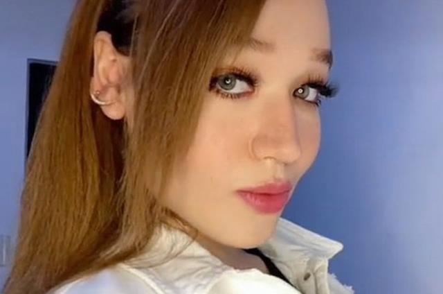 TikTok fenomeni gece yarısı gelen gizemli 'dışarı çık' telefonundan sonra öldürüldü TikTok fenomeni gece yarısı gelen gizemli 'dışarı çık' telefonundan sonra öldürüldü