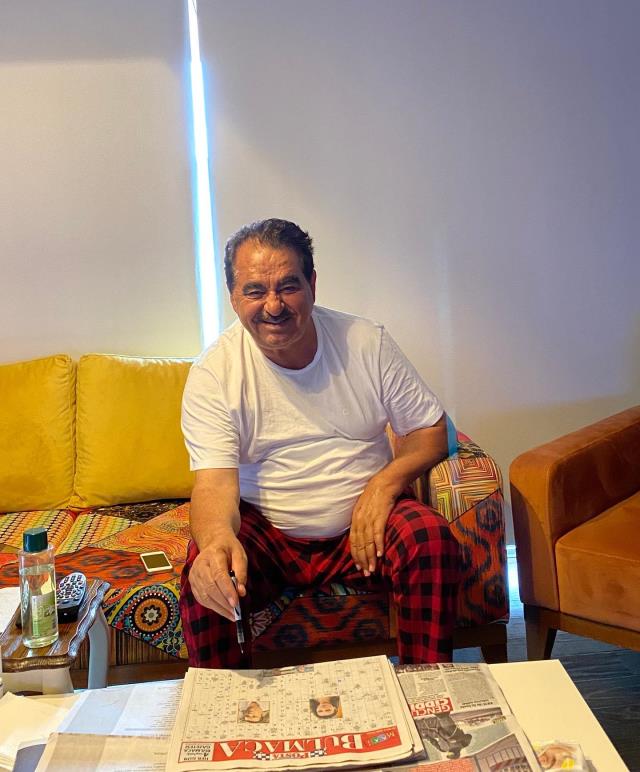 İbrahim Tatlıses, Mahsa Amini'nin öldürülmesine sessiz kalamadı: Allah bütün kadınların yanındadır İbrahim Tatlıses, Mahsa Amini'nin öldürülmesine sessiz kalamadı: Allah bütün kadınların yanındadır