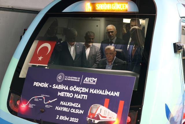 Açılış töreninde konuşan Cumhurbaşkanı Erdoğan'dan, İmamoğlu'na gönderme: Bizim yaptığımız raylı sistemleri sahiplenmek istiyor Açılış töreninde konuşan Cumhurbaşkanı Erdoğan'dan, İmamoğlu'na gönderme: Bizim yaptığımız raylı sistemleri sahiplenmek istiyor