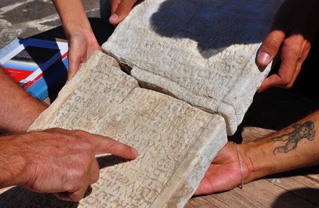 Manisa'da bulunan 1800 yıllık yazıtın sırrı ortaya çıktı