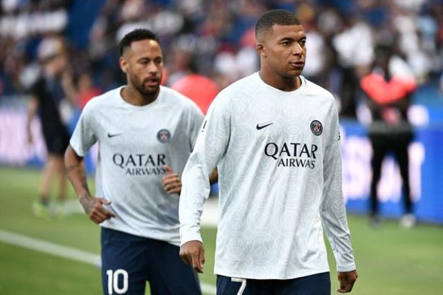 Mbappe kantarın topuzunu kaçırdı! Neymar takımdan gitmezse PSG'den ayrılacak