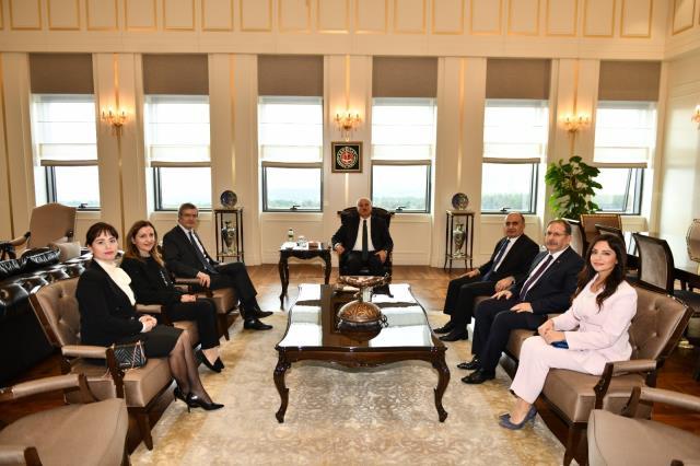 Yargıtay Başkanı Akarca, Belçika Danıştayı Yargıcı Lemmens ve beraberindeki heyeti kabul etti Yargıtay Başkanı Akarca, Belçika Danıştayı Yargıcı Lemmens ve beraberindeki heyeti kabul etti