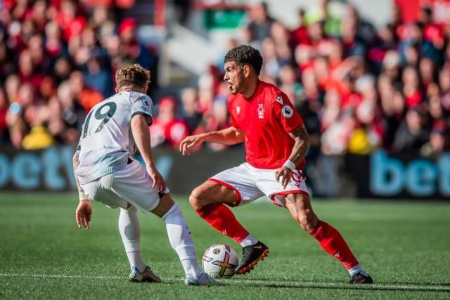 Liverpool yine paramparça! Nottingham Forest'ın da bileğini bükemediler