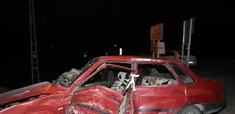 Tokat'ta iki otomobil çarpıştı: 1 ölü, 2 yaralı