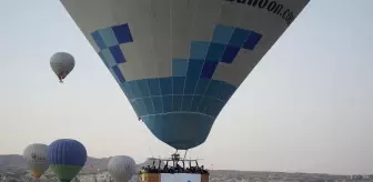 Kapadokya'da balonlar lösemili çocuklara dikkati çekmek için uçtu