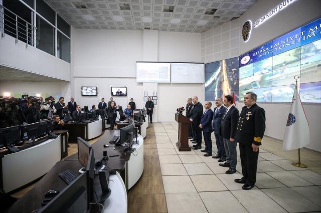 Bursa uyuşturucu operasyonu! 95 satıcı yakalandı